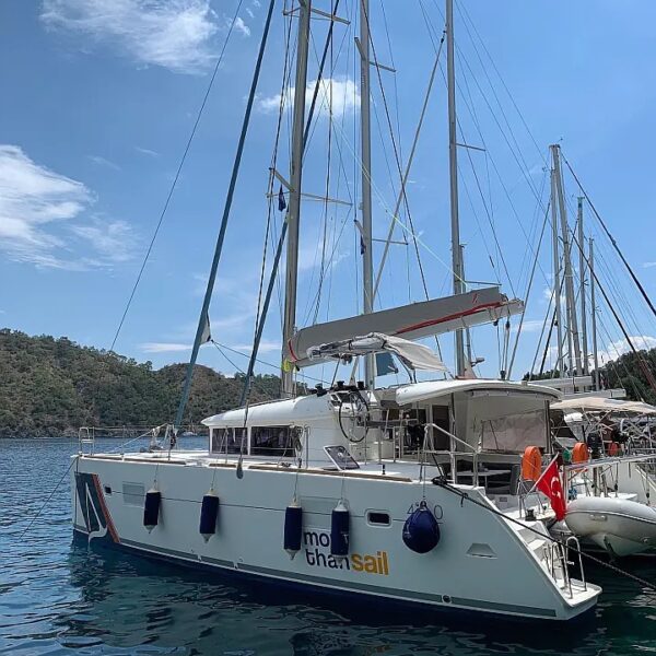 2657401077704715_D_4