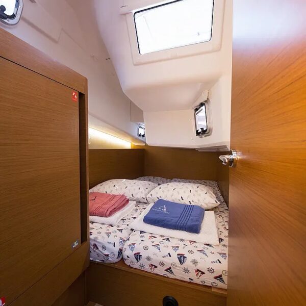 3422511077704715_UZB_0057