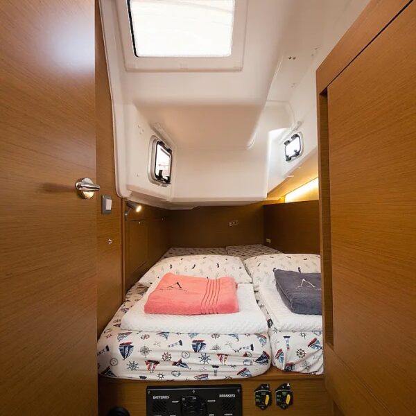 3422541077704715_UZB_0063