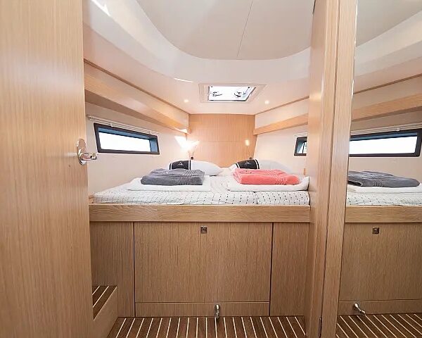 4146471077704715_UZB_8921