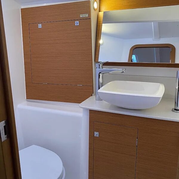 5684061077704715_b98c7721-abf9-41fd-95fc-3dfecb465093