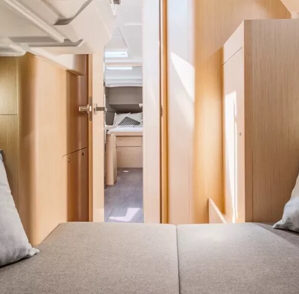 7925e2_5fa34fc890f2471a9a6ca6b519755af3~mv2