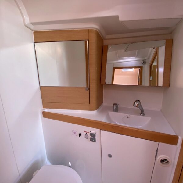 7925e2_7d4299ff58b8473da410f610dd49ebf1~mv2